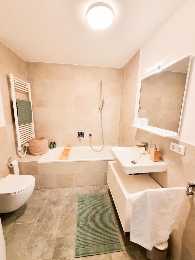 Orangehome: Waldlichtung - Zentral Zwischen Therme Und Stadtmitte Bad Aibling Exterior photo